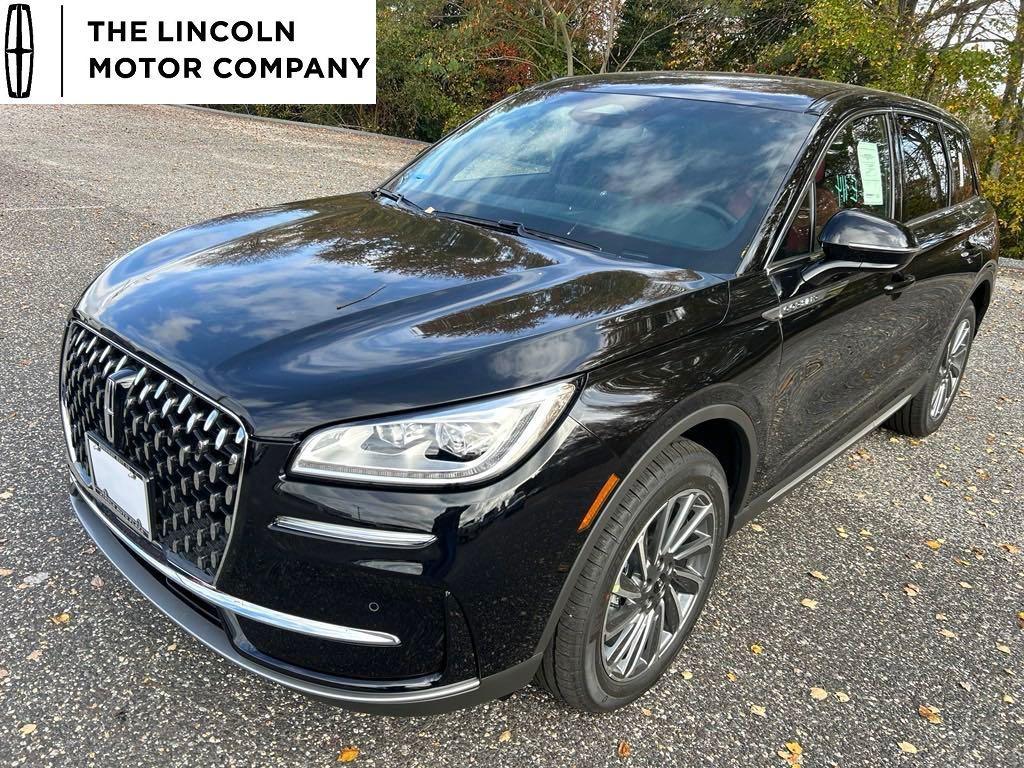 new 2025 Lincoln Corsair car, priced at $45,675