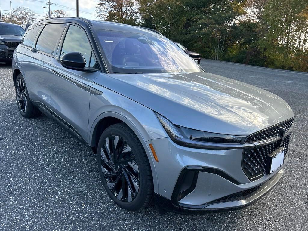 new 2024 Lincoln Nautilus car, priced at $63,900