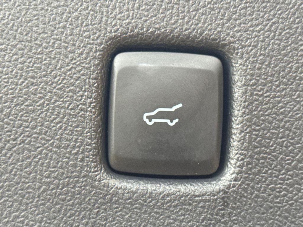 used 2022 Ford Escape car, priced at $21,199