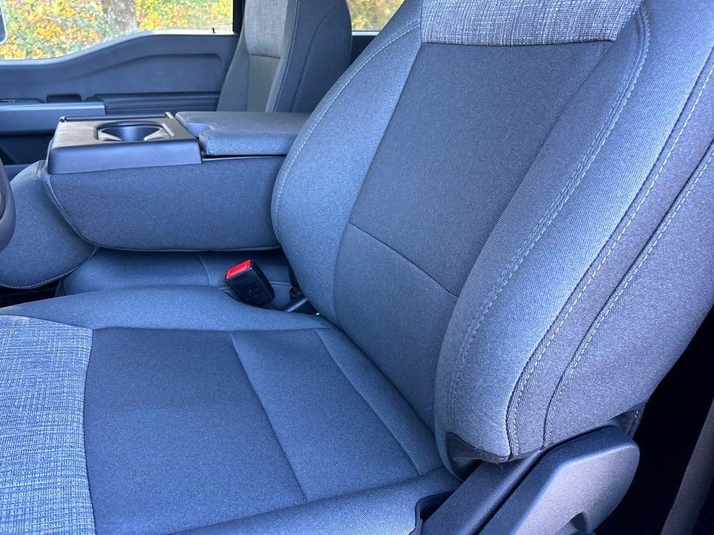 new 2024 Ford F-250 car, priced at $65,789