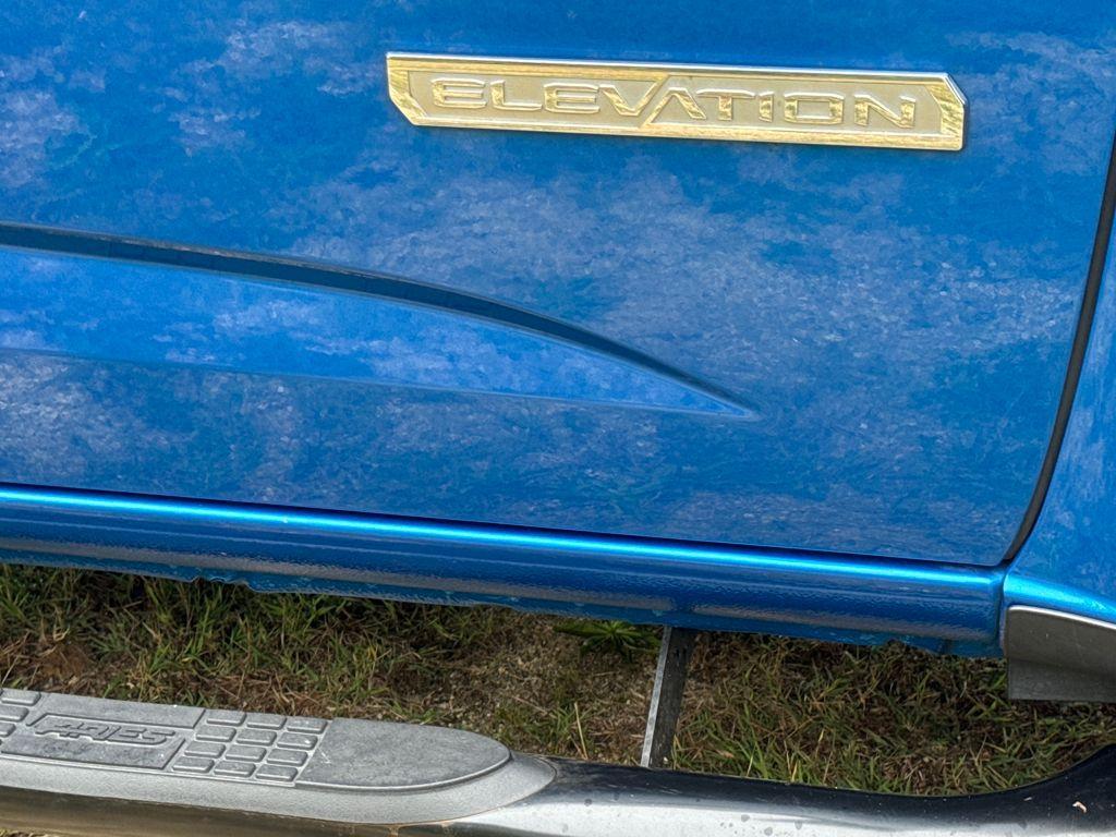 used 2021 GMC Canyon car, priced at $25,999