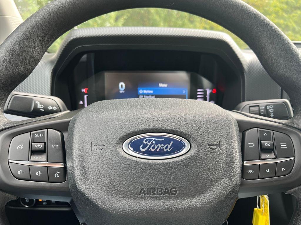 new 2025 Ford Ranger car, priced at $35,980