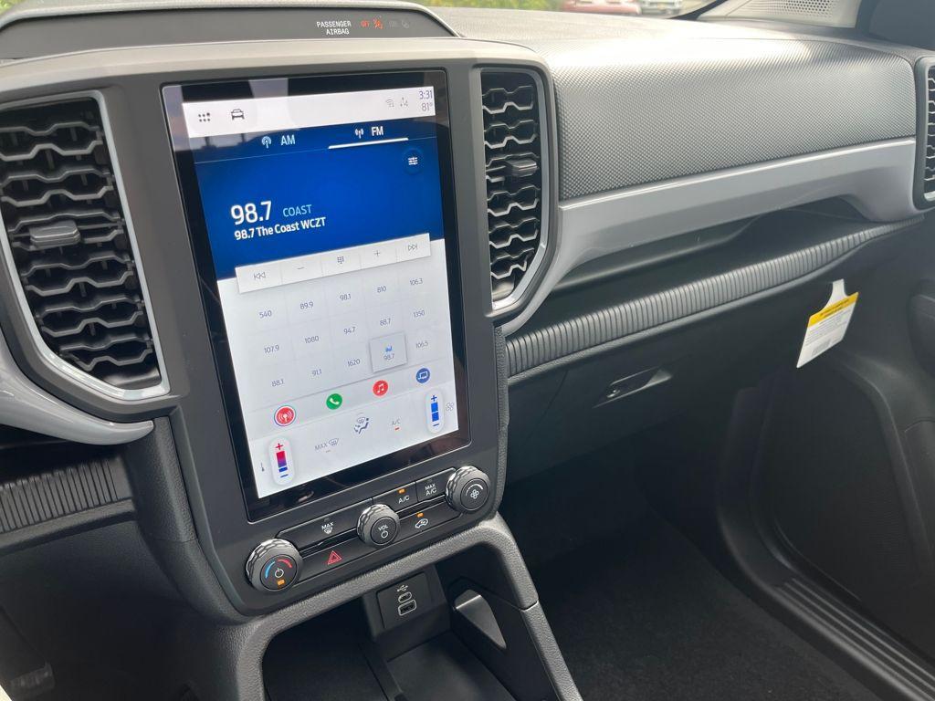 new 2025 Ford Ranger car, priced at $35,980