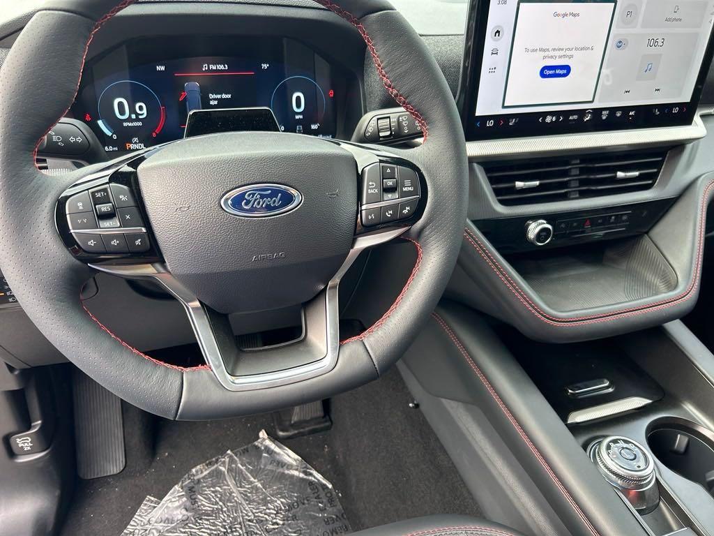 new 2025 Ford Explorer car, priced at $49,461