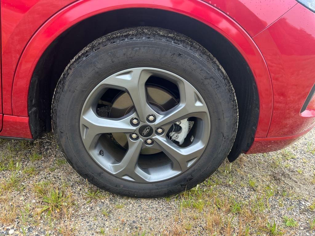 used 2023 Ford Escape car, priced at $22,396