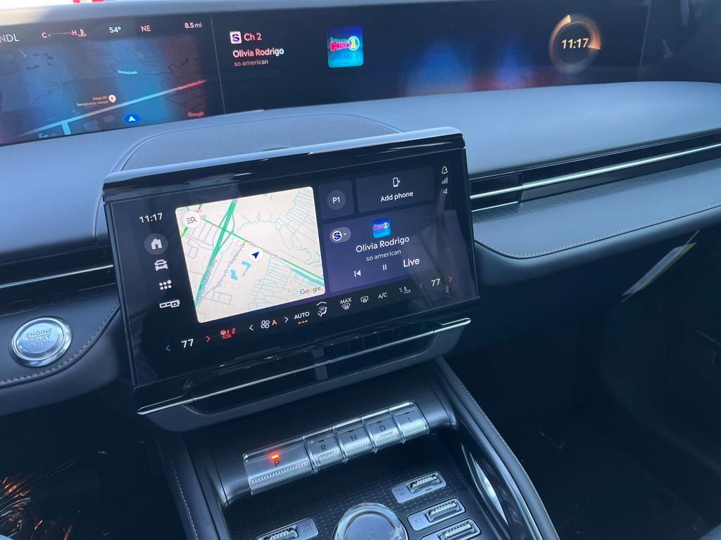 new 2025 Lincoln Nautilus car, priced at $52,066