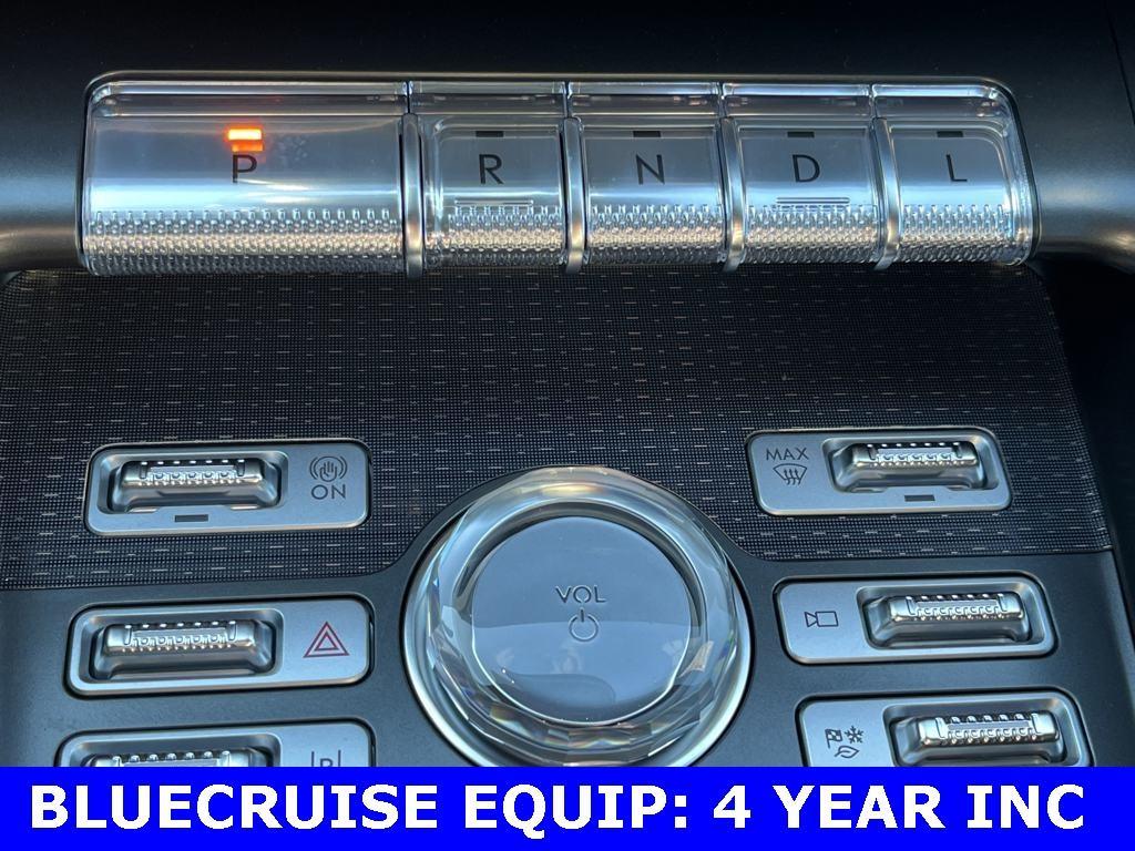 new 2025 Lincoln Nautilus car, priced at $61,571
