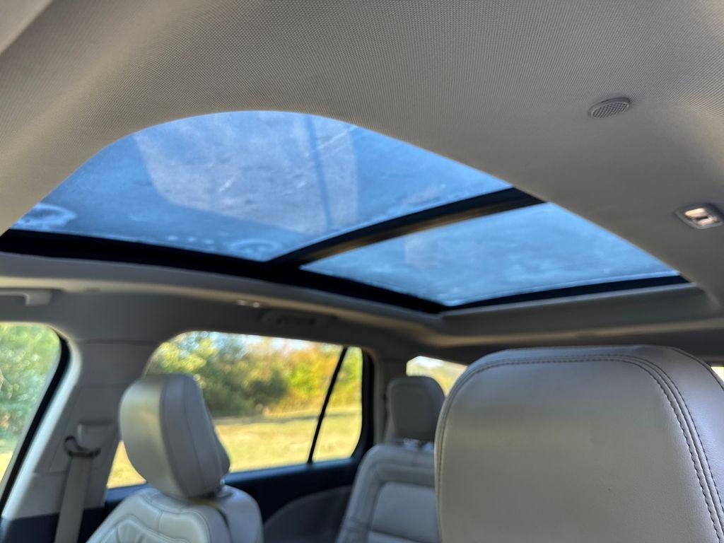 used 2020 Lincoln Aviator car, priced at $29,777