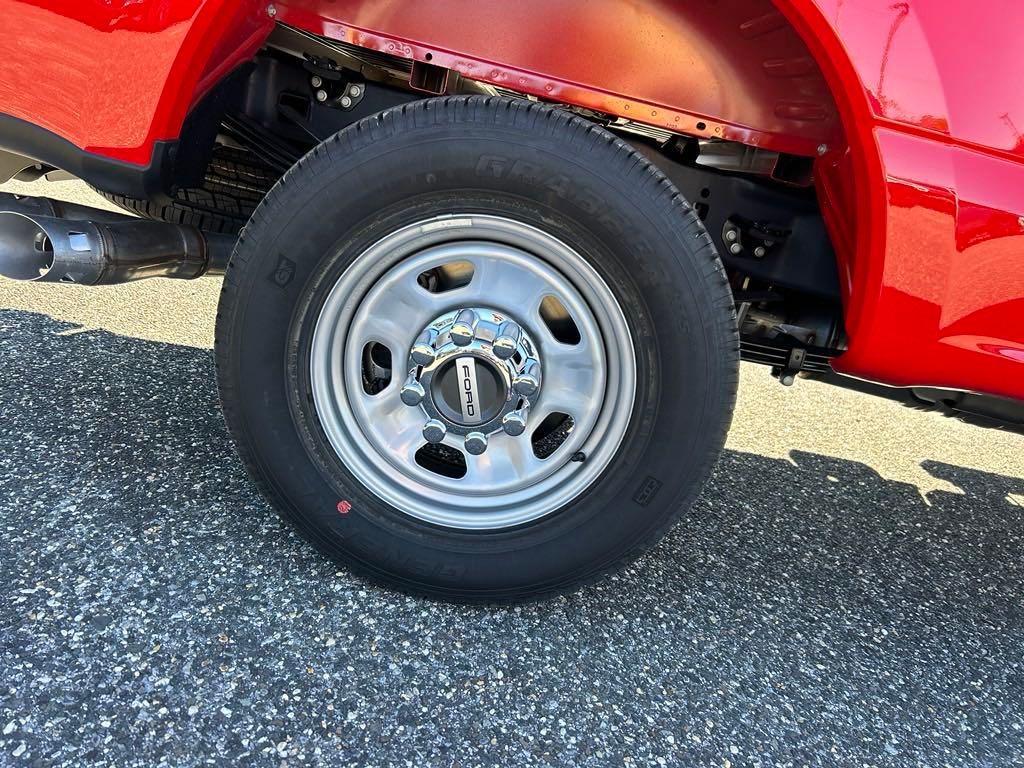 new 2024 Ford F-350 car, priced at $51,558