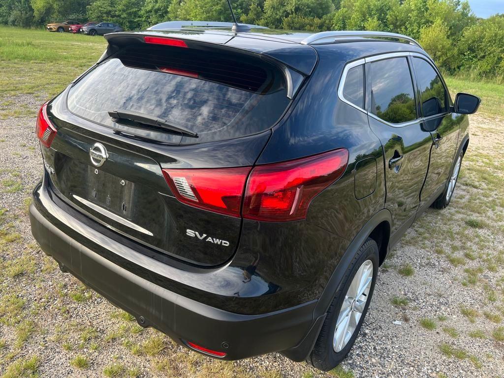 used 2019 Nissan Rogue Sport car, priced at $17,299