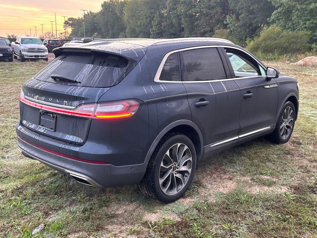 used 2022 Lincoln Nautilus car, priced at $40,000