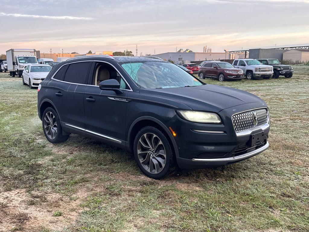 used 2022 Lincoln Nautilus car, priced at $40,000