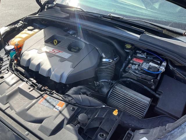 used 2017 Ford Focus ST car, priced at $13,950