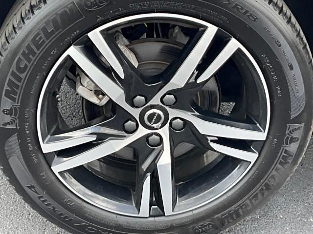 used 2024 Volvo XC40 car, priced at $32,450