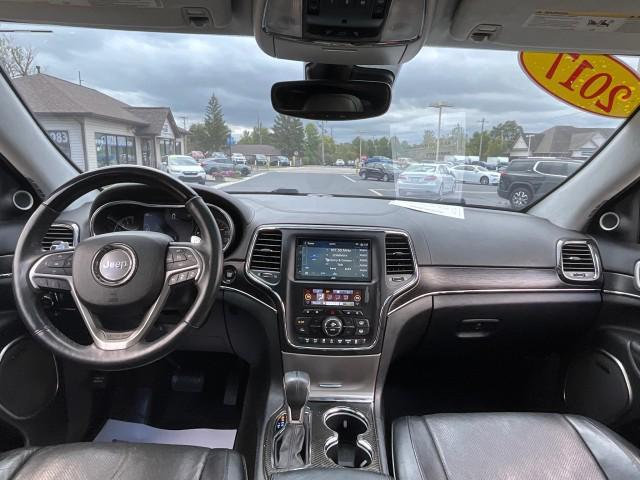 used 2017 Jeep Grand Cherokee car, priced at $15,250