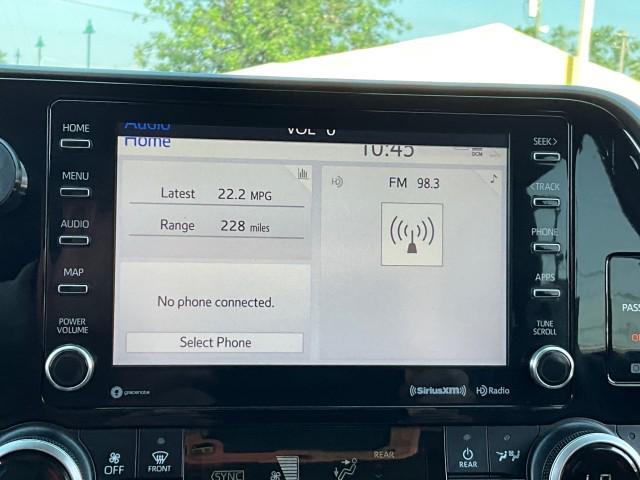 used 2020 Toyota Highlander car, priced at $24,950