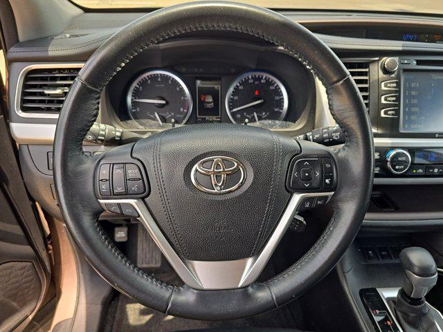 used 2017 Toyota Highlander car, priced at $24,397