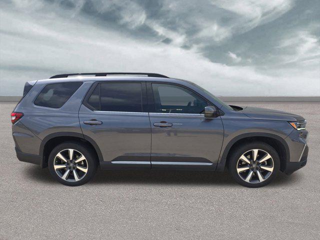 used 2024 Honda Pilot car, priced at $45,799
