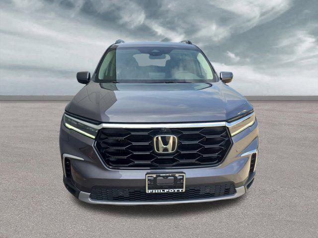 used 2024 Honda Pilot car, priced at $45,799
