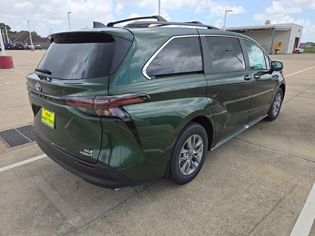 new 2024 Toyota Sienna car, priced at $44,991