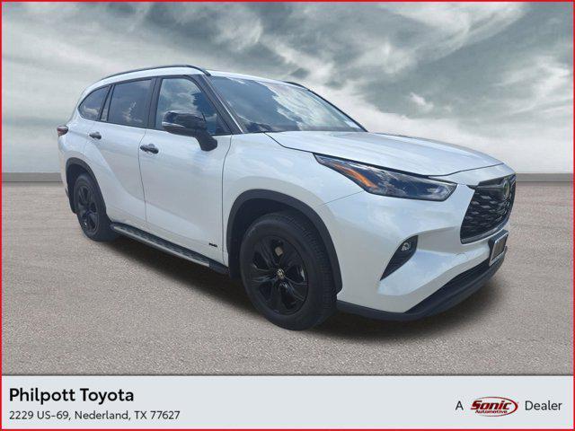 new 2025 Toyota Highlander Hybrid car, priced at $48,991