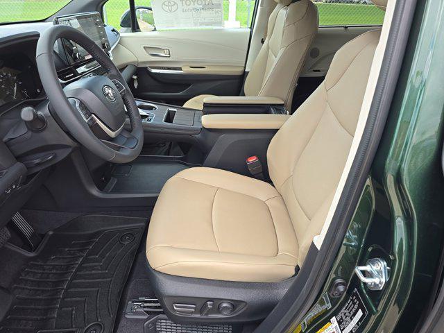 new 2024 Toyota Sienna car, priced at $46,251