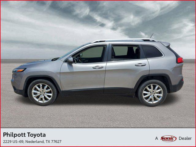 used 2015 Jeep Cherokee car, priced at $11,999