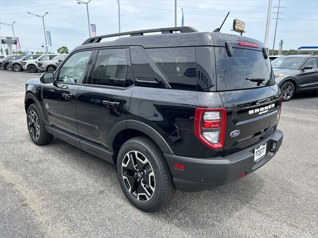 new 2024 Ford Bronco Sport car, priced at $37,609