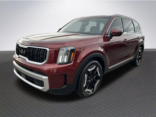 used 2023 Kia Telluride car, priced at $35,273