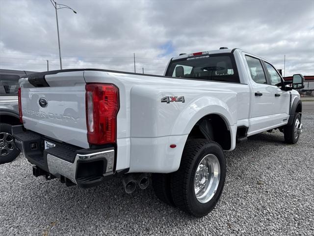 new 2025 Ford F-450 car, priced at $73,215