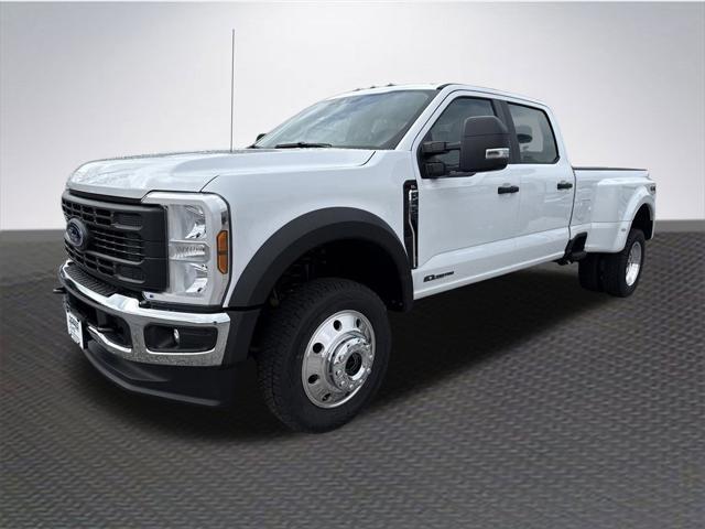 new 2025 Ford F-450 car, priced at $73,215