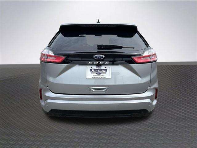 new 2024 Ford Edge car, priced at $40,042