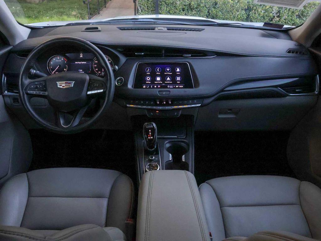 used 2021 Cadillac XT4 car, priced at $28,497