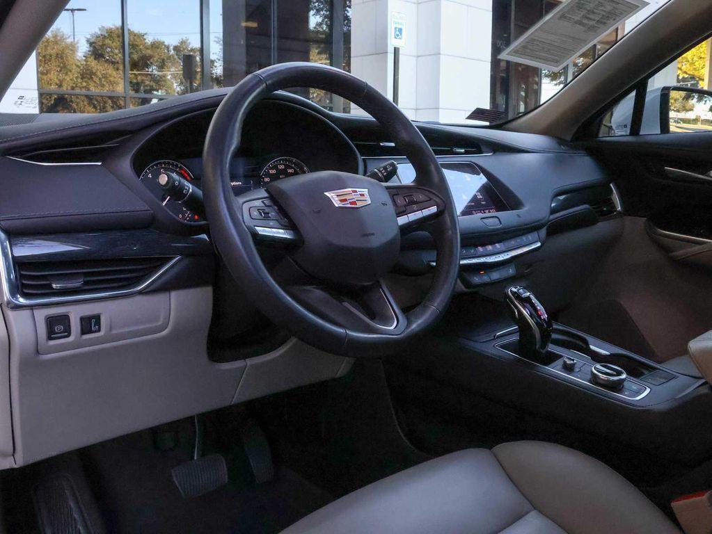 used 2021 Cadillac XT4 car, priced at $28,497
