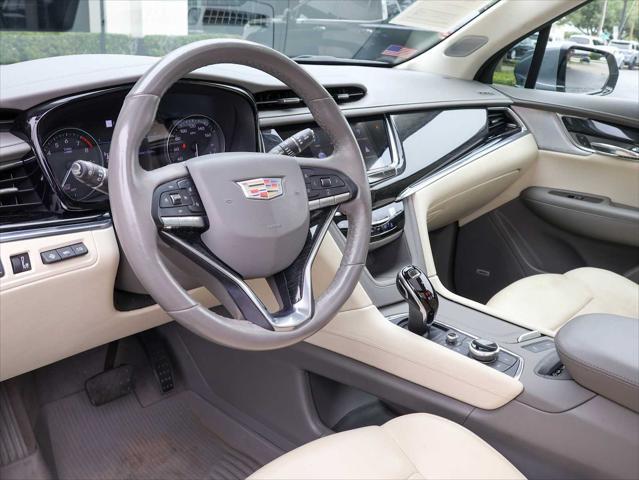 used 2022 Cadillac XT6 car, priced at $31,597