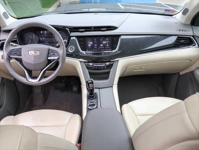 used 2022 Cadillac XT6 car, priced at $31,597