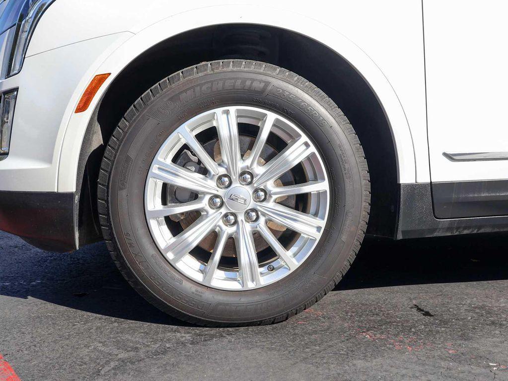 used 2019 Cadillac XT5 car, priced at $15,297