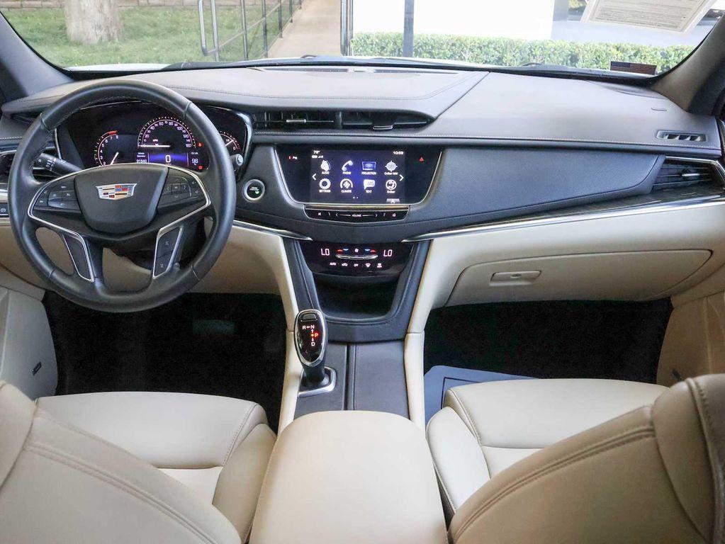 used 2019 Cadillac XT5 car, priced at $15,297