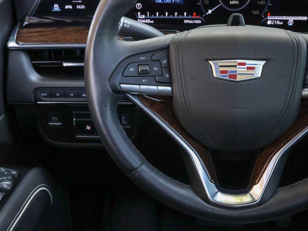 used 2022 Cadillac Escalade ESV car, priced at $72,998