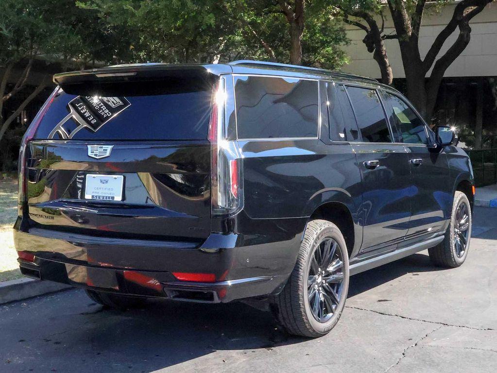 used 2022 Cadillac Escalade ESV car, priced at $72,998