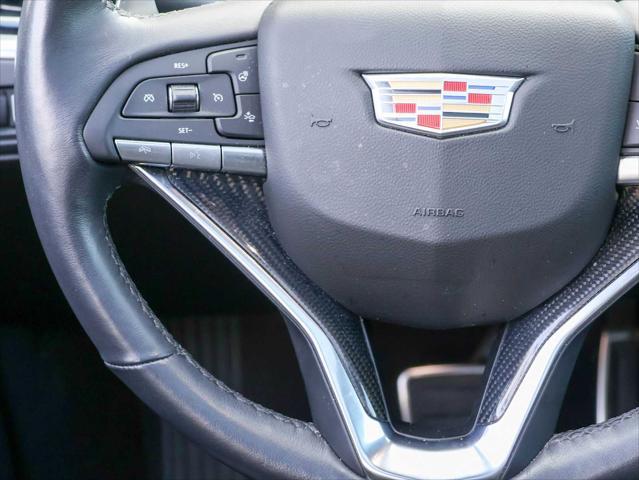 used 2024 Cadillac XT6 car, priced at $52,679