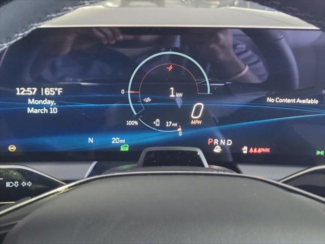 new 2025 Cadillac OPTIQ car, priced at $57,790