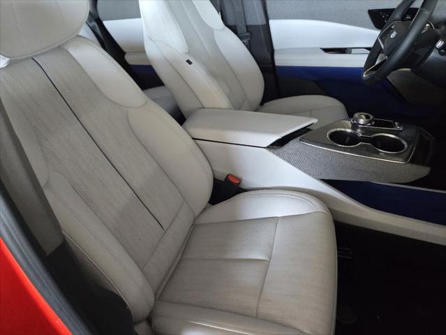 new 2025 Cadillac OPTIQ car, priced at $57,790