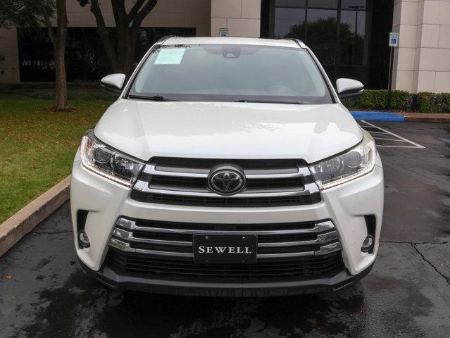 used 2019 Toyota Highlander car, priced at $25,999