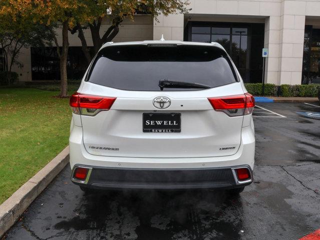 used 2019 Toyota Highlander car, priced at $25,999