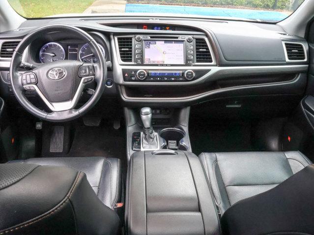 used 2019 Toyota Highlander car, priced at $25,999