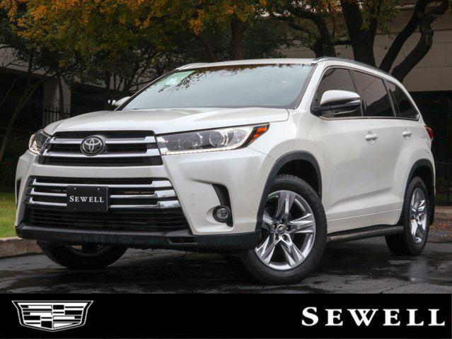 used 2019 Toyota Highlander car, priced at $25,999