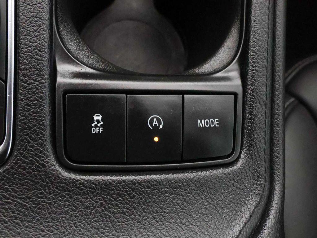 used 2022 Cadillac XT4 car, priced at $27,489