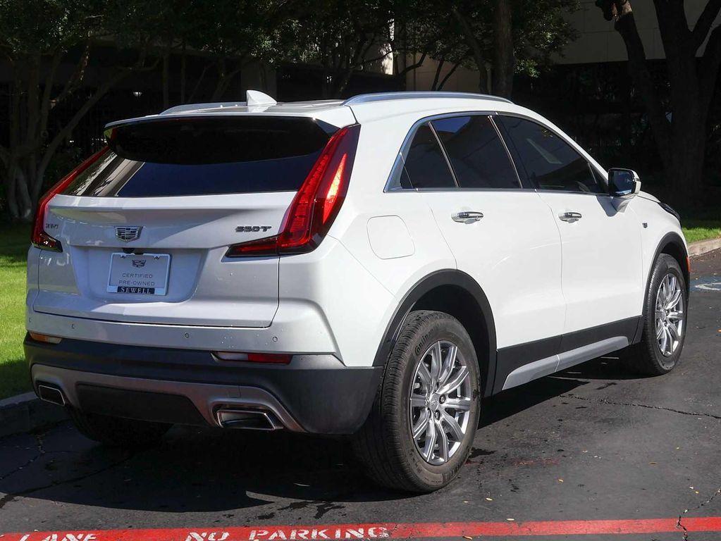 used 2022 Cadillac XT4 car, priced at $27,489