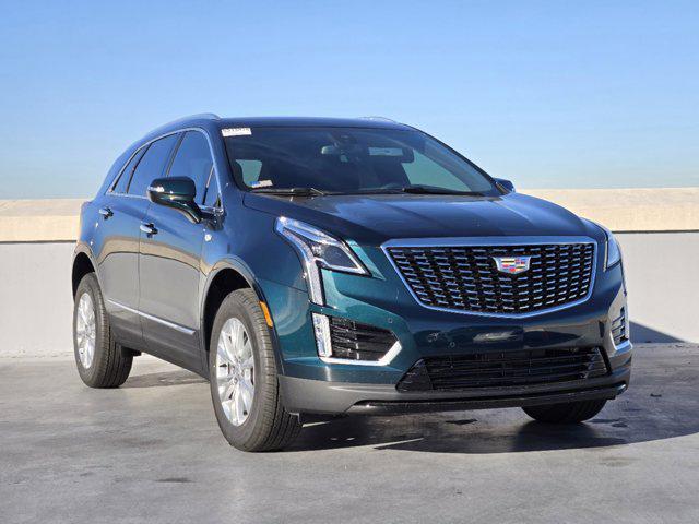 new 2025 Cadillac XT5 car, priced at $46,640